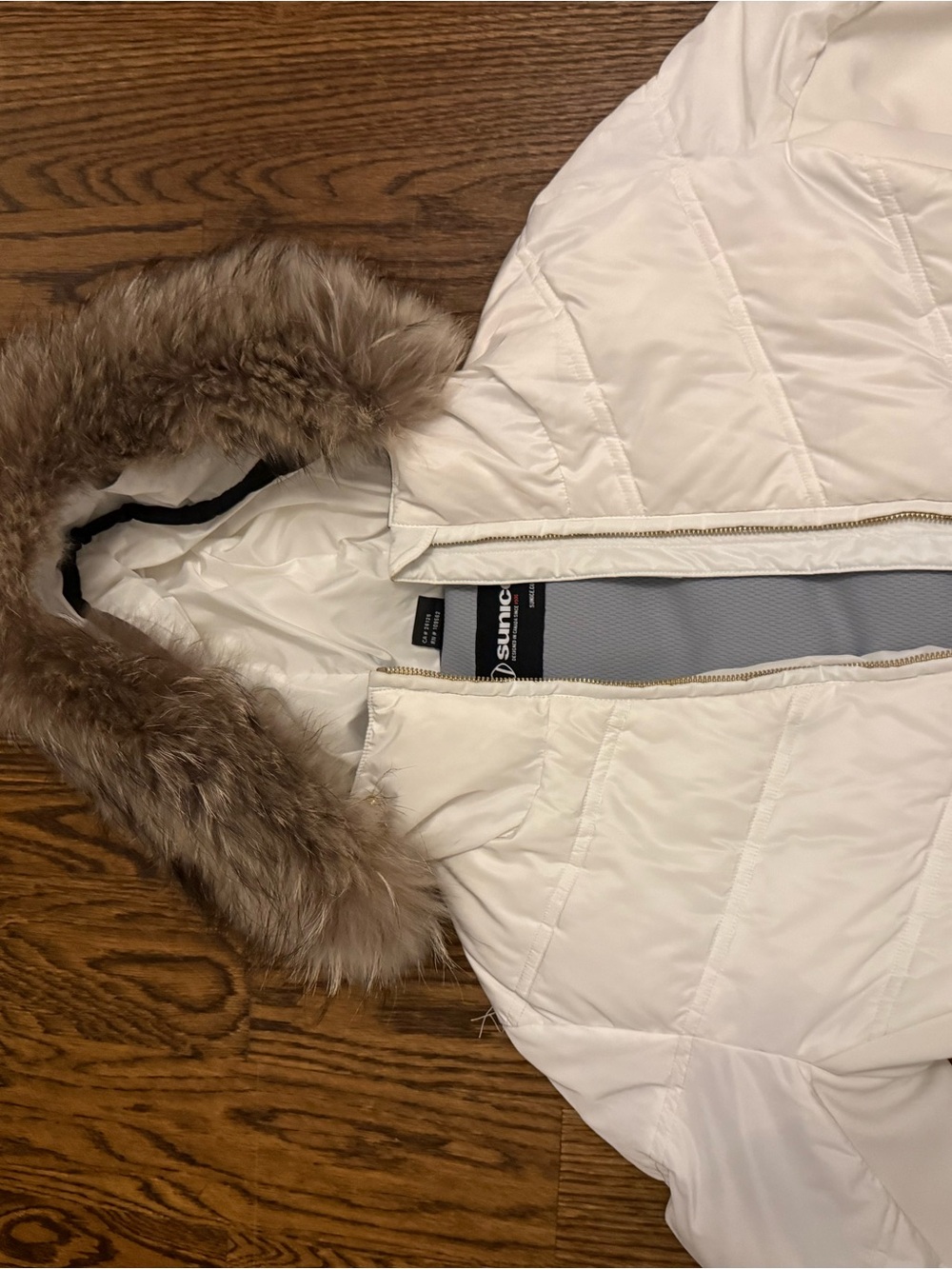Sunice Cream and Black Quilted Ski Jacket with Gold Hardware